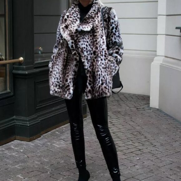 ZARA snow leopard print faux fur coat - Picture 7 of 7
